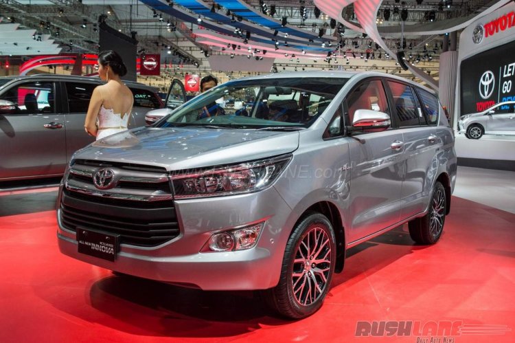Toyota Innova Crysta front three quarter showcased at GIIAS