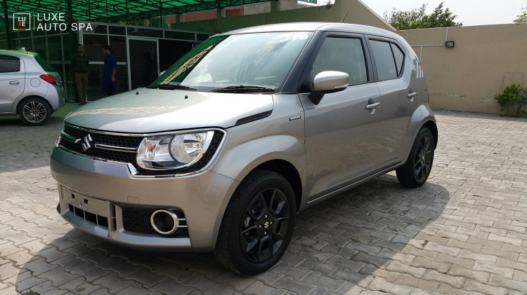 Suzuki Ignis Hybrid AT front quarters spied