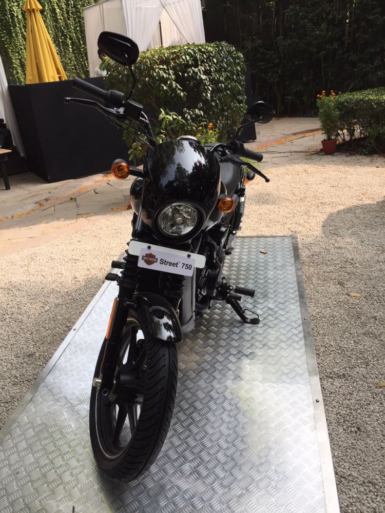 2017 Harley-Davidson Street 750 front