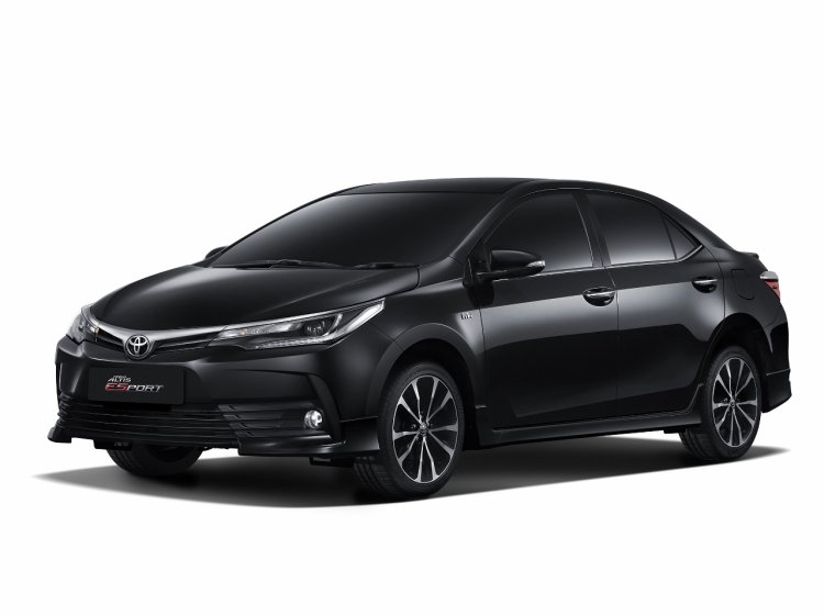 2017 Toyota Corolla Altis ESport launches in Thailand