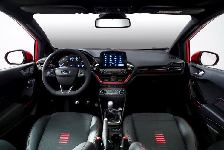 2017 Ford Fiesta interior dashboard