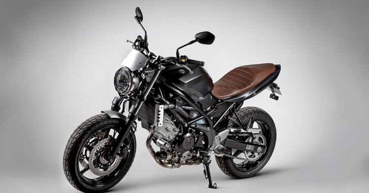 Suzuki SV650 Scrambler front three quarter left