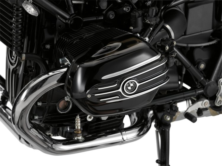 BMW R nine T machined parts by Roland Sands cylinder head cover