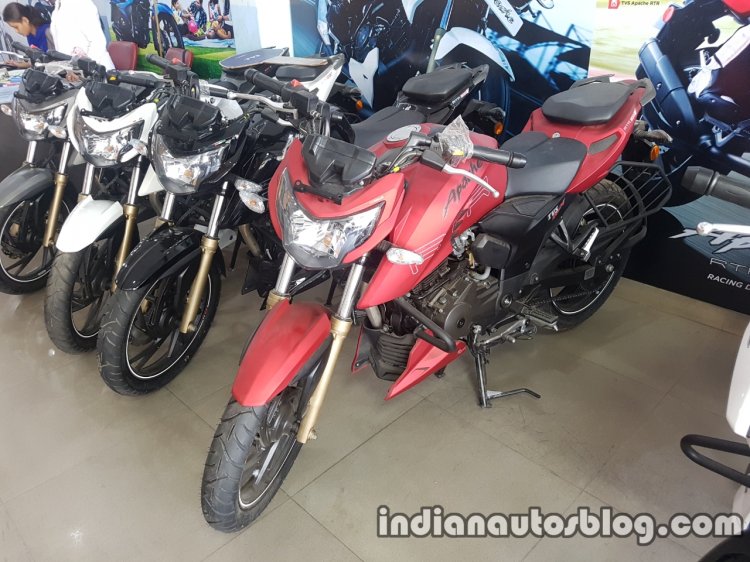 2017 TVS Apache RTR 200 BSIV at dealership front three quarter