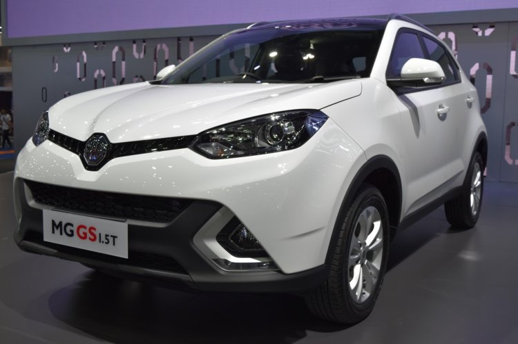 MG GS front three quarters