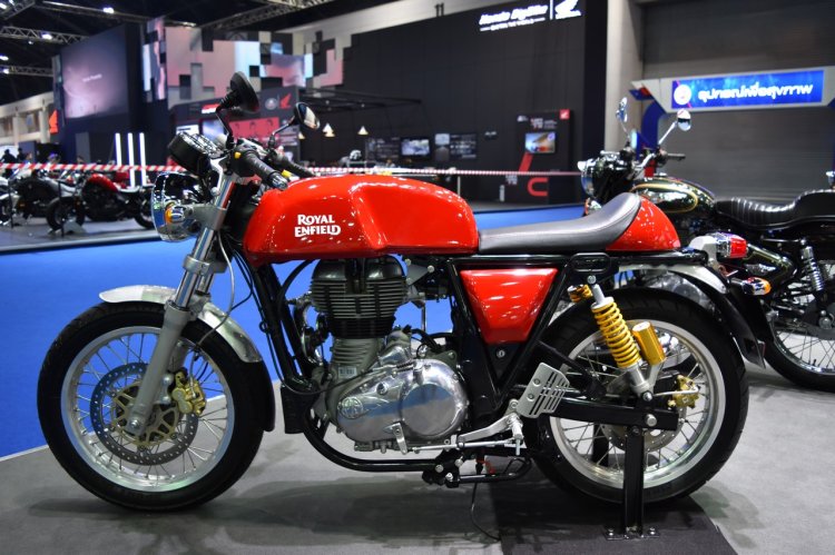 royal enfield gt red colour