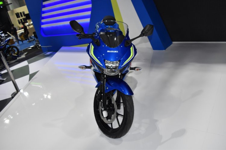 Suzuki GSX-R150 at BIMS 2017 front