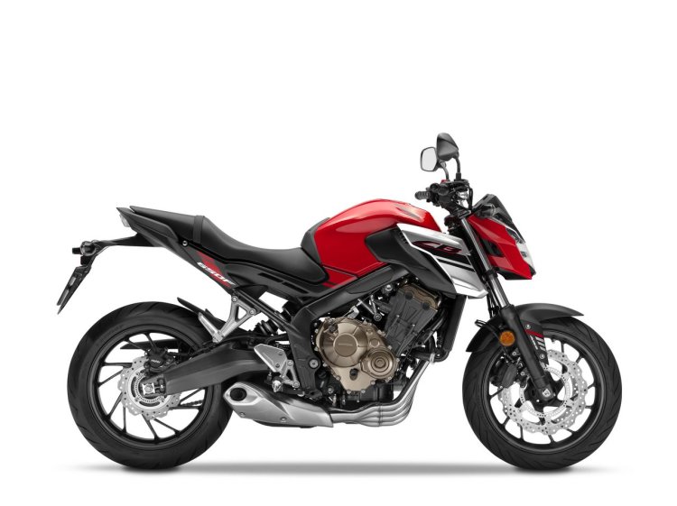 2018 Honda CB650F side studio