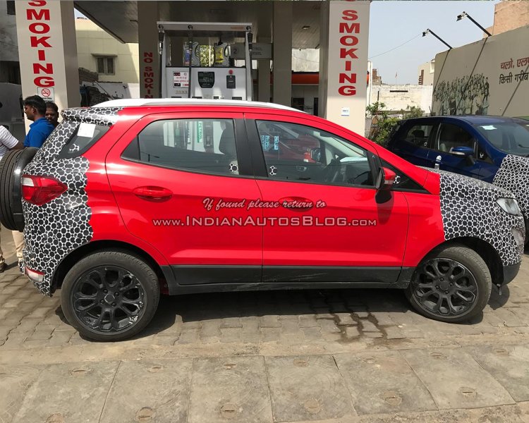 IAB readers spots the 2017 Ford EcoSport in Arpoadar Red