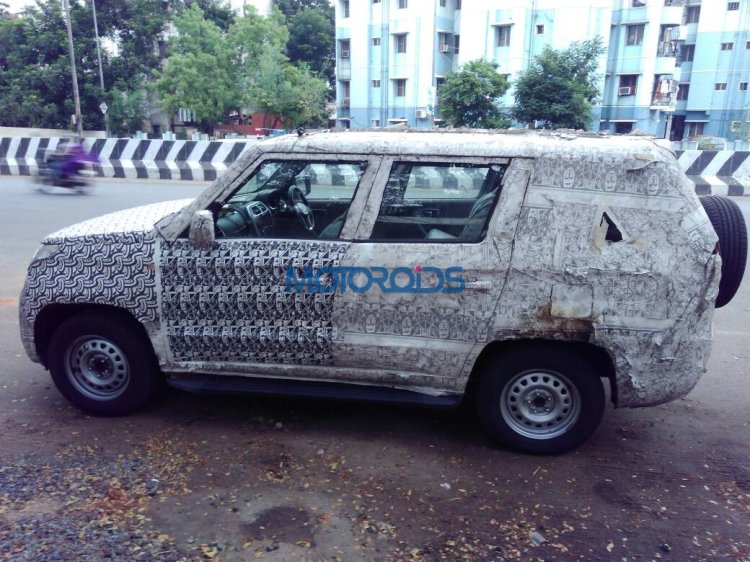 Mahindra TUV500 (TUV300 XL) spy shot rear side profile
