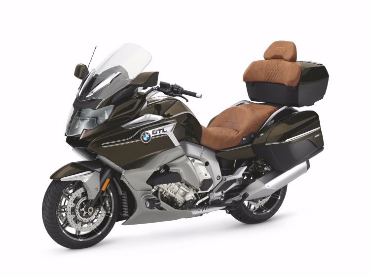 BMW K1600 GTL special paints wheel and seat