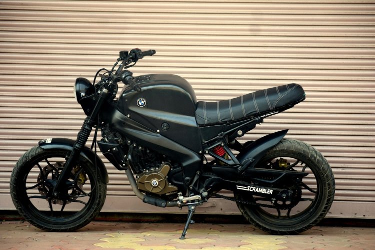 Bajaj Pulsar NS 200 Scrambler 