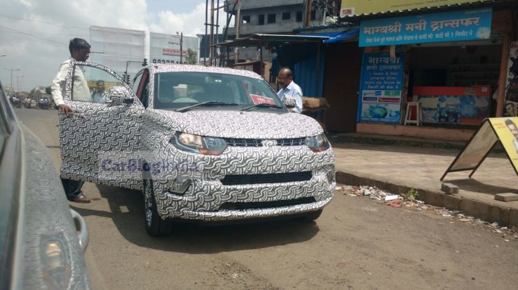 2017 Mahindra KUV100 (facelift) prototype front spied