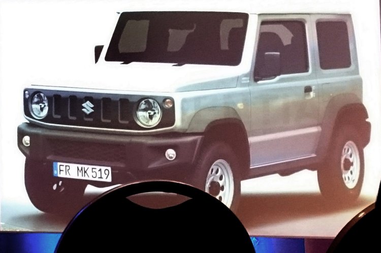 2018 Suzuki Jimny front three quarters
