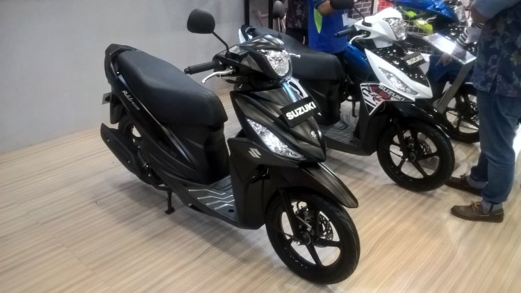 Suzuki Address Black Predator front right quarter at GIIAS 2017