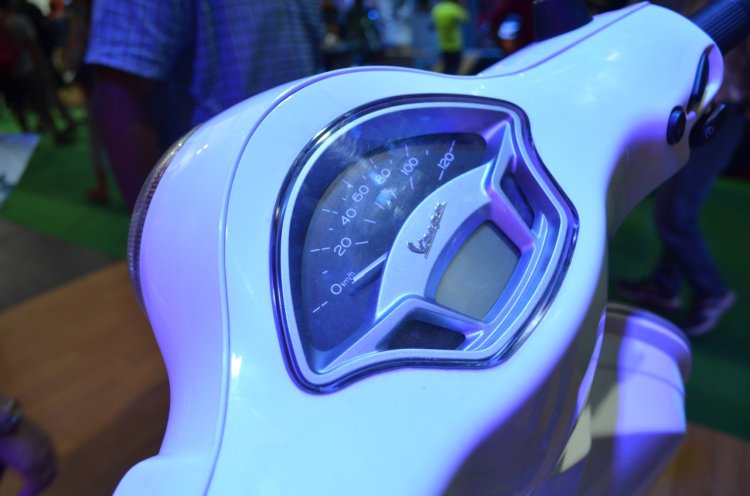 Vespa VXL 150 at Nepal Auto show instrument cluster