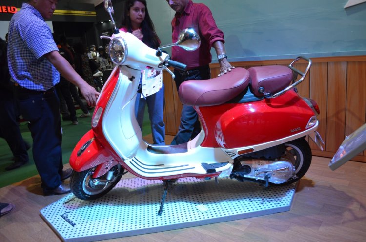 Vespa VXL 150 at Nepal Auto show left side