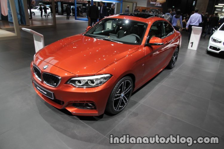 2018 BMW 2 Series Coupe (LCI) front three quarter at the IAA 2017