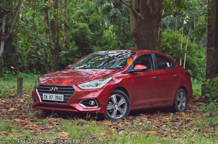 Hyundai Verna 2017 test drive review front three quarters