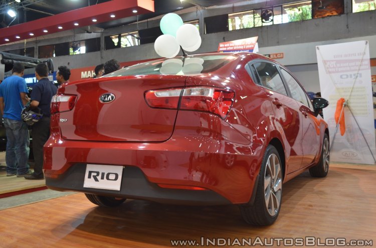 Kia Rio Sedan rear three quarters