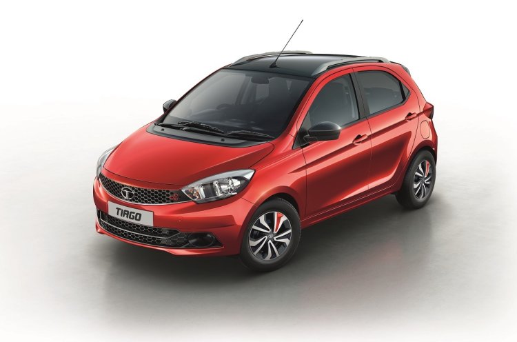 Tata Tiago Wizz front three quarters