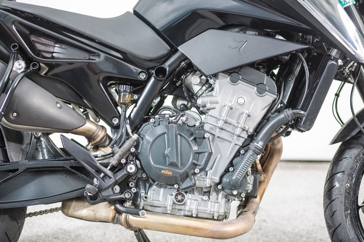 KTM 790 Duke pre production prototype engine right side