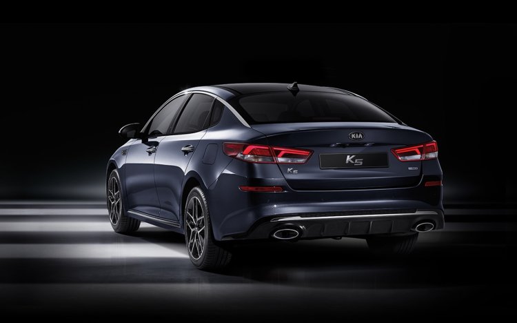 2018 Kia K5 (Kia Optima) facelift rear three quarters