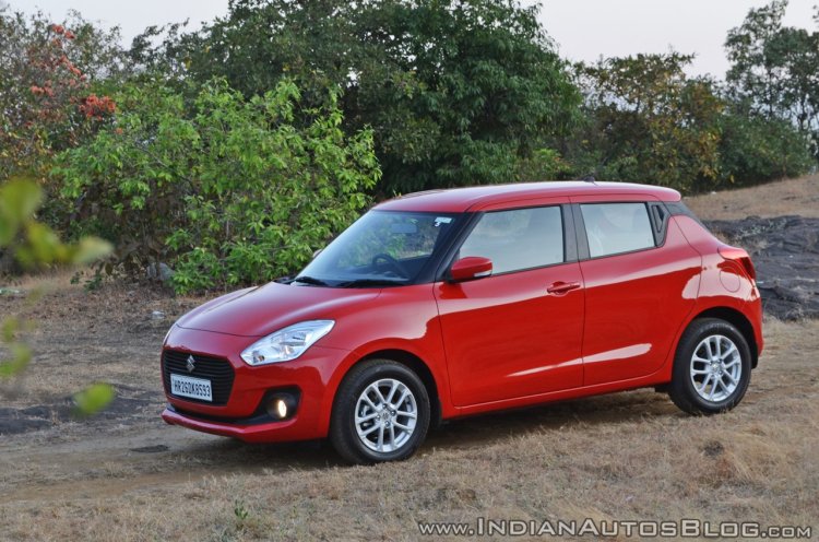 2018 Maruti Swift test drive review front side angle