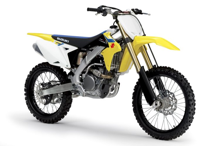 2018 Suzuki RM-Z250 press front right quarter