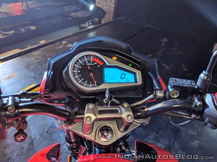 Hero Xtreme 200R speedo