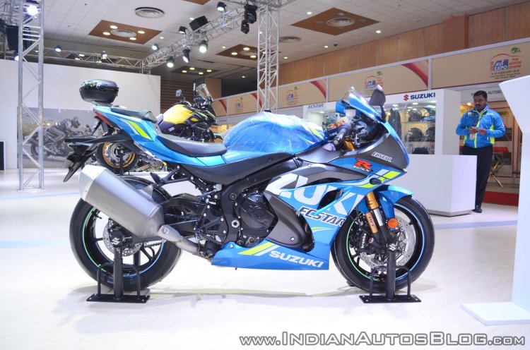 2018 Suzuki GSX-R1000R Blue right side at 2018 Auto Expo