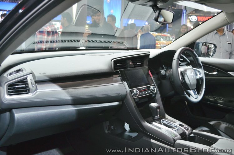 Honda Civic dashboard left side view at Auto Expo 2018