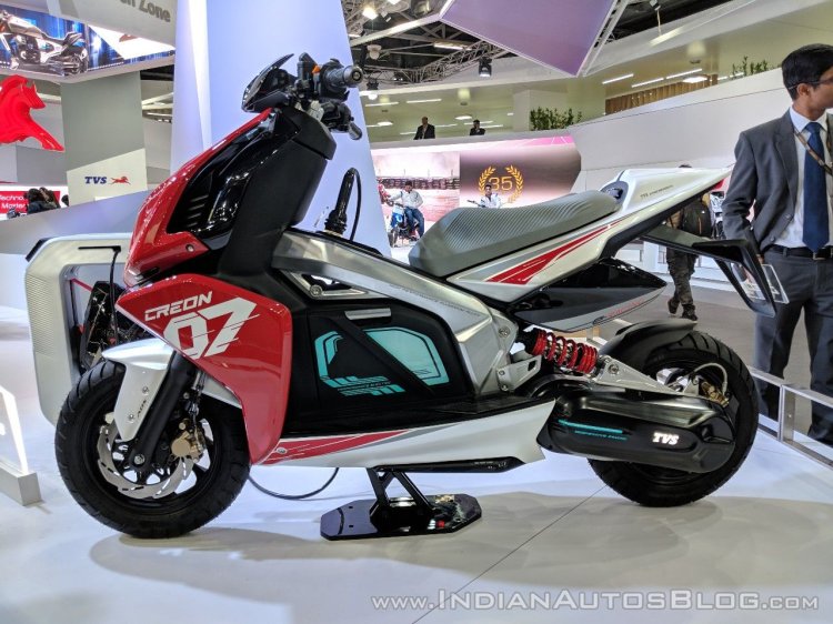 TVS Creon Concept left side at 2018 Auto Expo