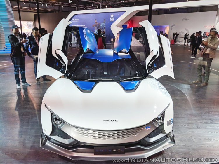 Tamo Racemo± EV front at Auto Expo 2018