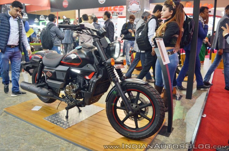 UM Renegade Sports S Vegas Edition front right quarter at 2018 Auto Expo