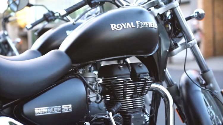 Royal Enfield Rumbler 350 press side panel