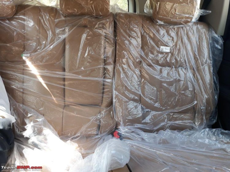 2018 Mahindra XUV500 facelift interior second row