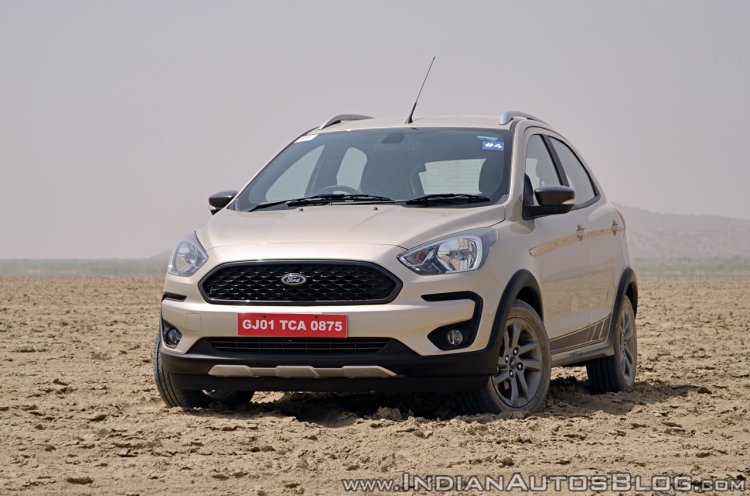 Ford Freestyle review front three quarter