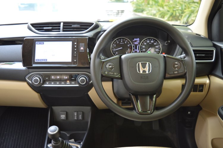 2018 Honda Amaze dashboard driver side