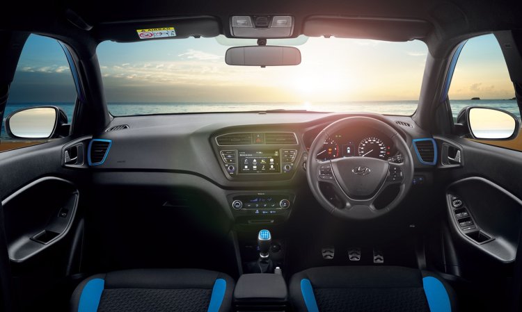 2018 Hyundai i20 Active dashboard
