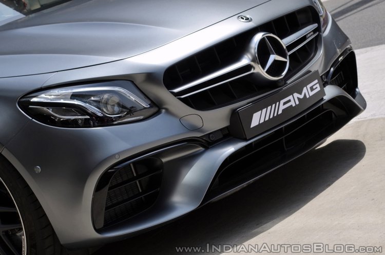 Mercedes-Benz sells 8,061 units in January-June 2018