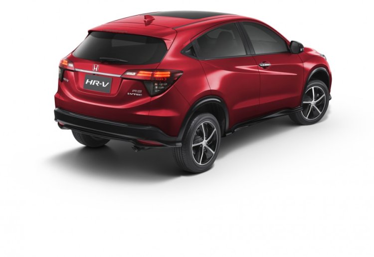 2018 Honda HR-V (facelift) rear three quarters right side