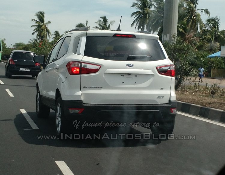 Ford EcoSport 4WD spotted testing rear angle