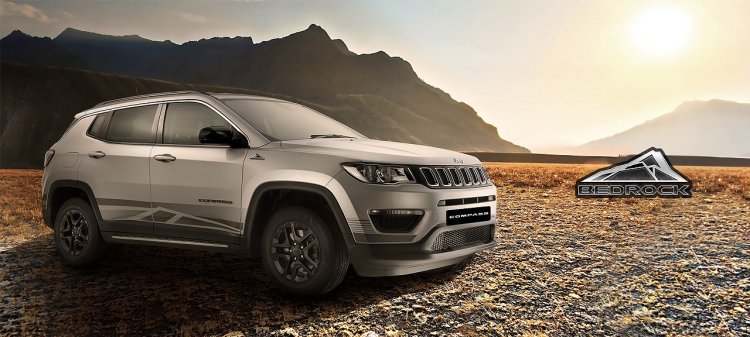 Jeep Compass  Bedrock limited  edition  launched at INR 17 53 