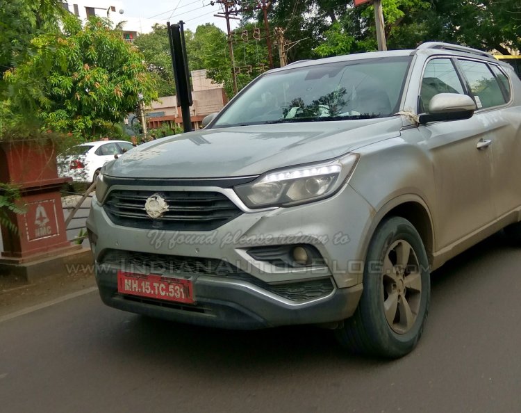 Mahindra Rexton (G4 SsangYong Rexton) spy shot front end
