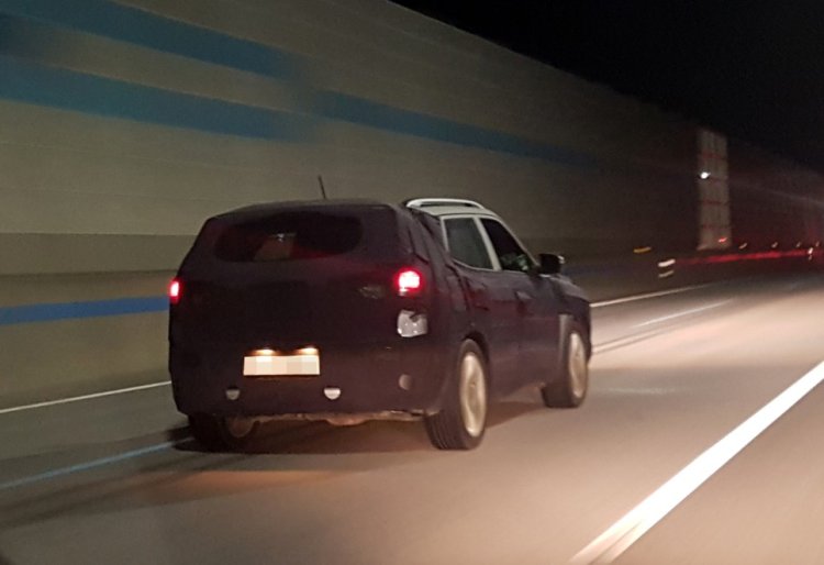 2019 ssangyong korando rear three quarters