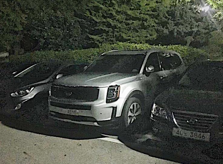 Production Kia Telluride Front Three Quarters Left