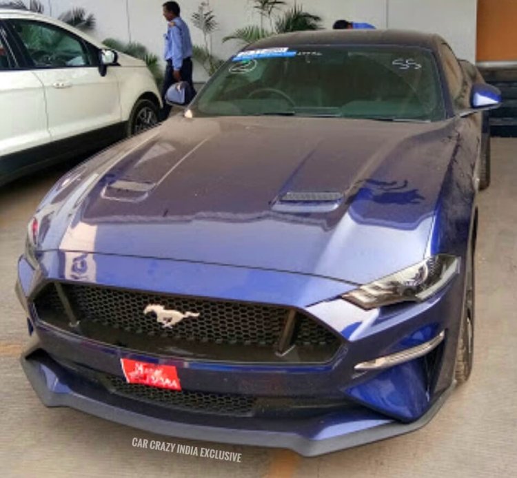 Facelifted Ford Mustang Front Spy Shot India