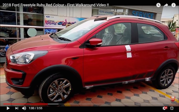 2018 Ford Freestyle Ruby Red Colour