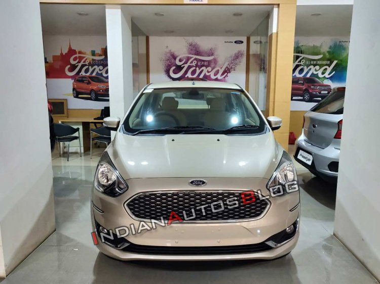 2018 Ford Aspire (Facelift) Front White Gold